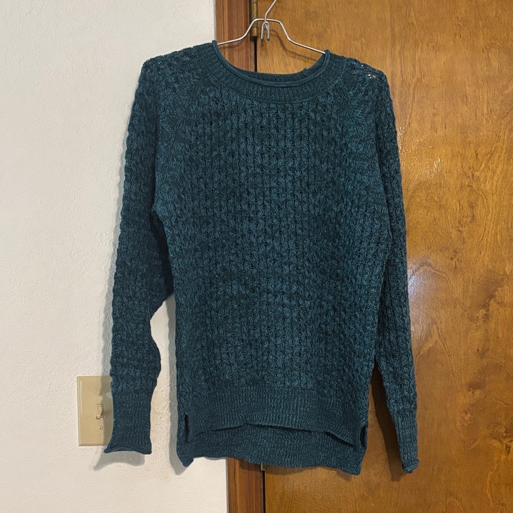 Time and Tru Dark Teal Crew Neck Sweater